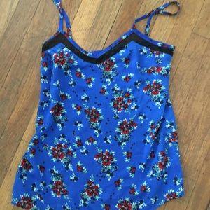 Floral tank with mesh detailing